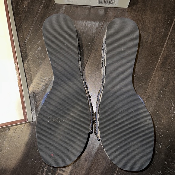 COACH TREVINA NAVY SUEDE 2” WEDGES - Picture 5 of 10